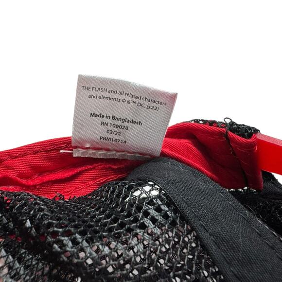 The Flash DC Comics Red Mesh SnapBack Hat Cap One Size Adult Yellow Lightning - Picture 9 of 9